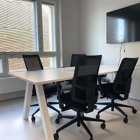 Διαμέρισμα Goldfinger Yksioe Merinaekoealalla 7 Krs