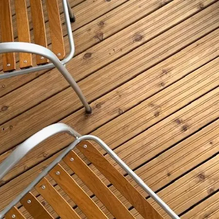 Goldfinger Yksioe Merinaekoealalla 7 Krs דירה *